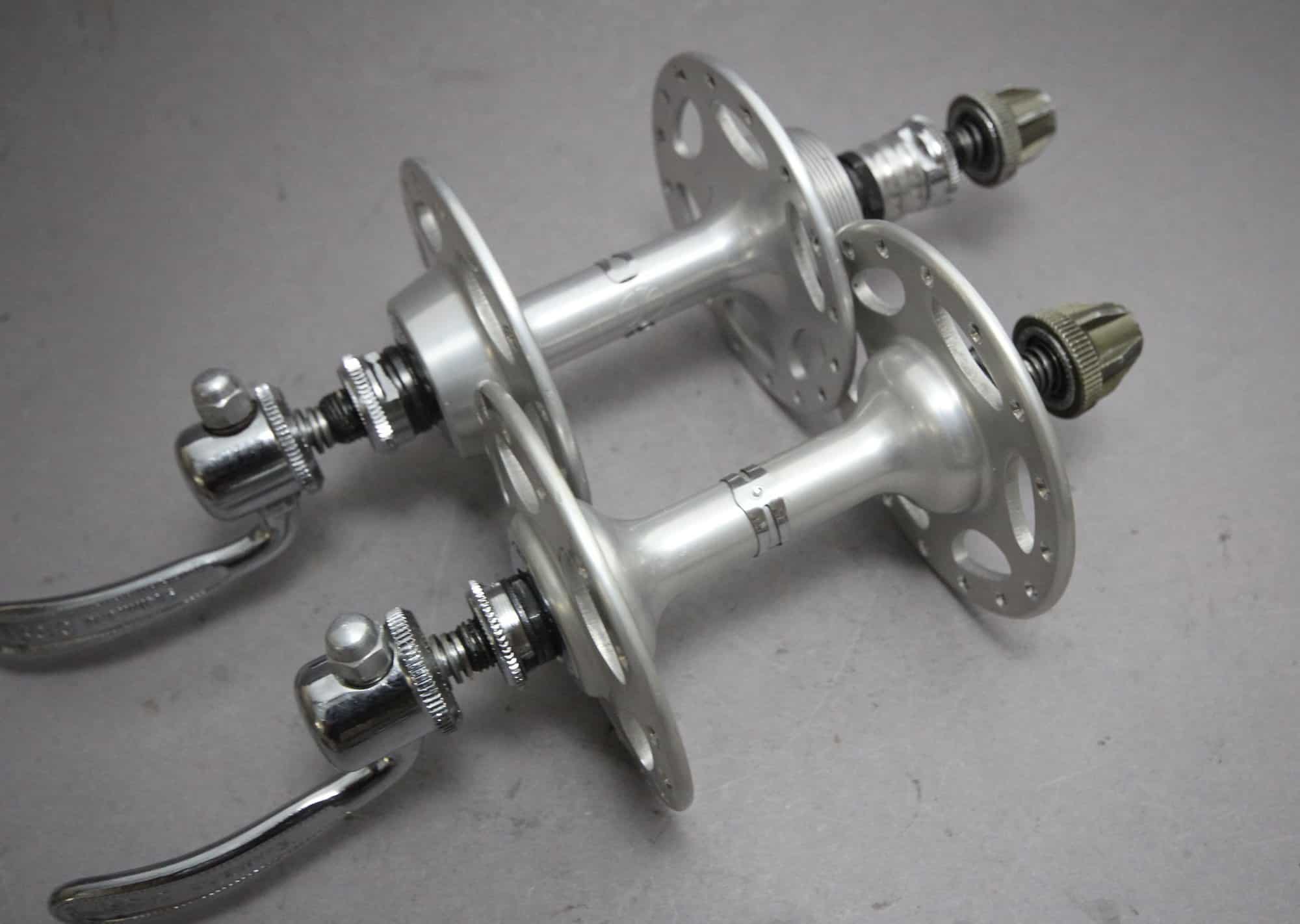 Shimano Dura Ace 7100 High Flange Hub Set / 32H / Silver / ISO