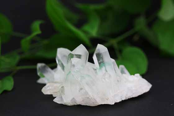 高品質 マダガスカル産 グリーンファントム水晶クラスター | ハワイ