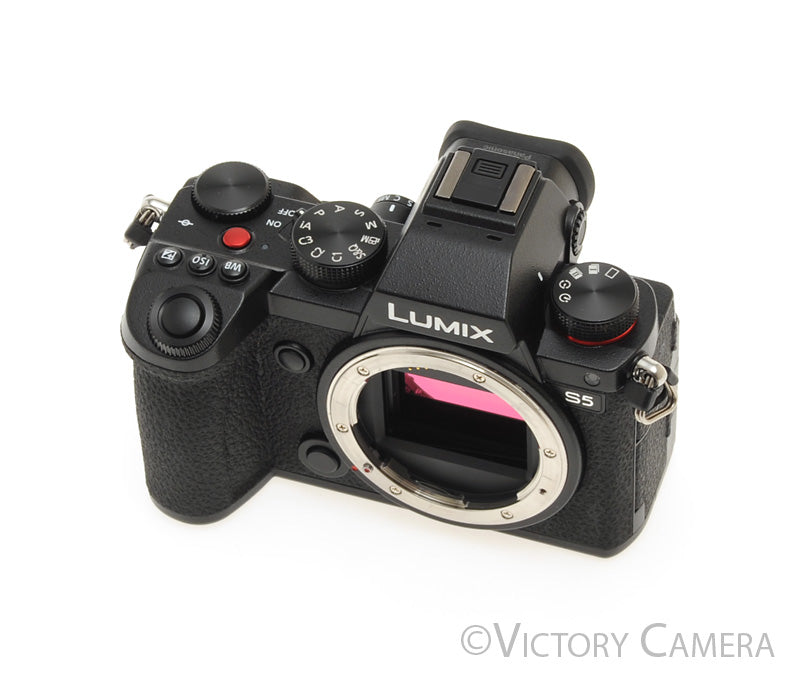 Panasonic Lumix S5 DC-S5 24.2MP Full Frame Mirrorless Camera Body [EXC