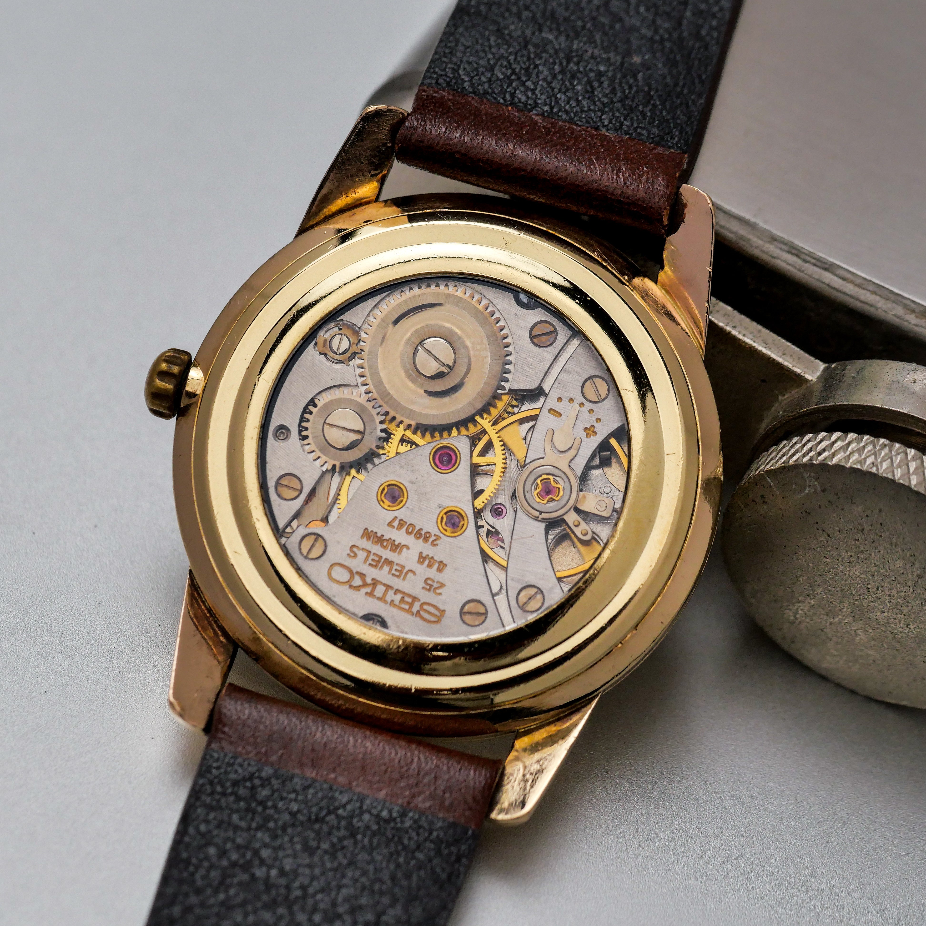 SEIKO KING REF. 44-2000 (MOD DISPLAY BACK) – Zeit Vintage Watch