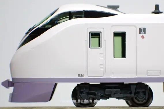 E657系「ひたち・ときわ」が入線しました。KATO 10-1639 / 10-1640