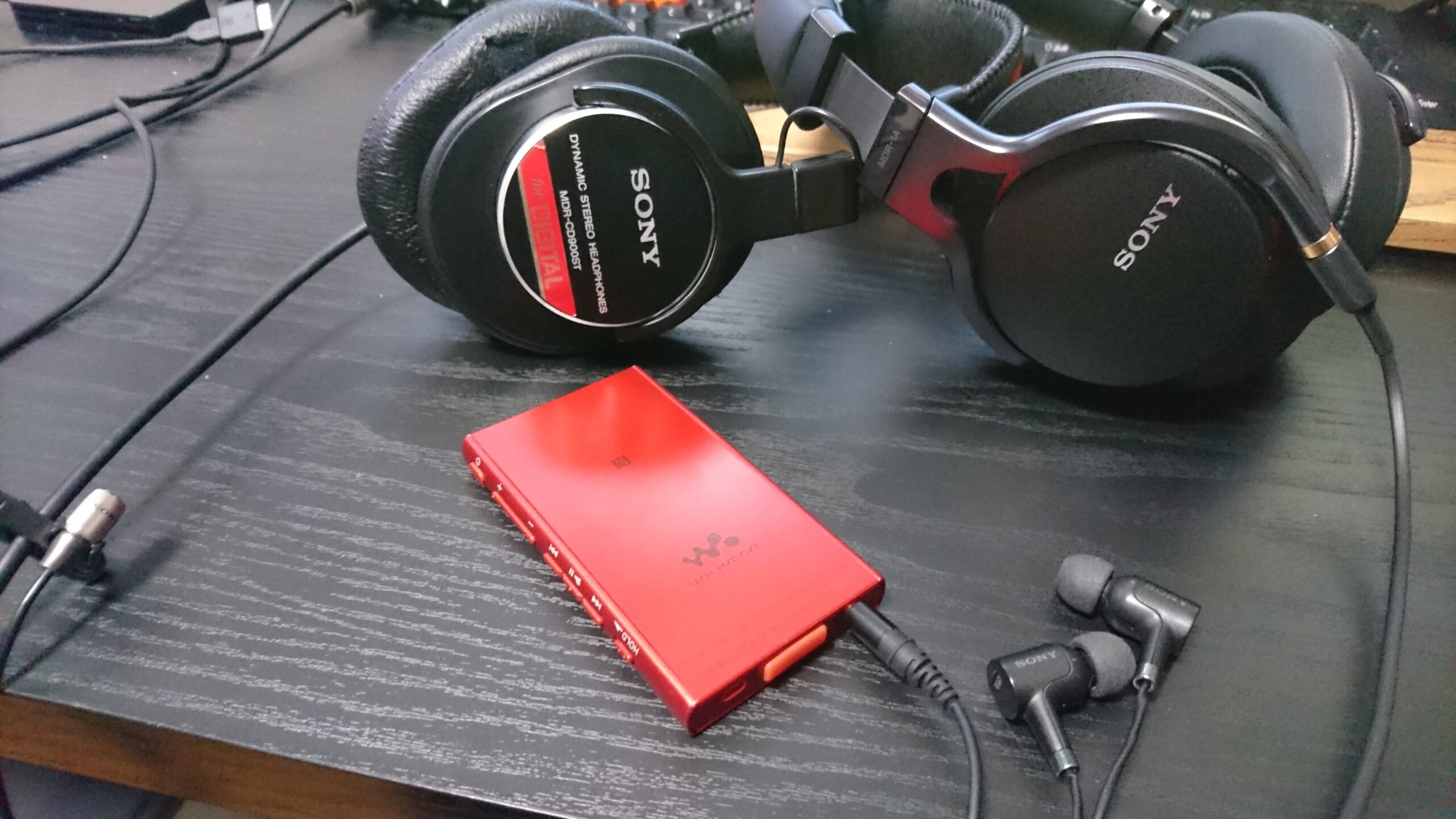 SONY MDR-1A ハイレゾヘッドフォン レビュー | 雑談記