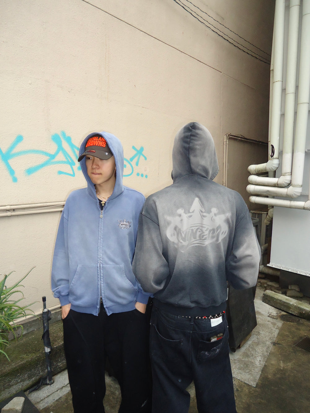 Motion King Logo Pigment Zip Hoodie – YZ