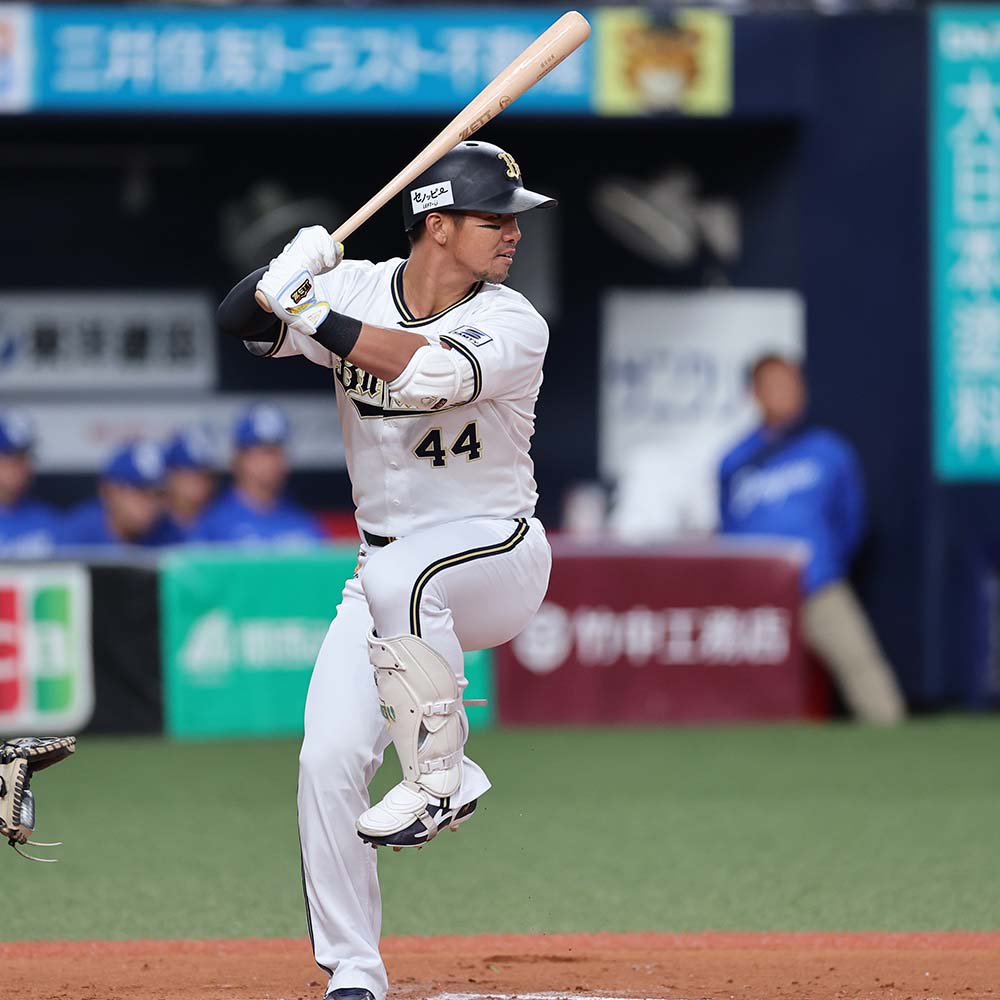 オリックス 頓宮選手 実使用 オリックス 頓宮選手 実使用 オリックス