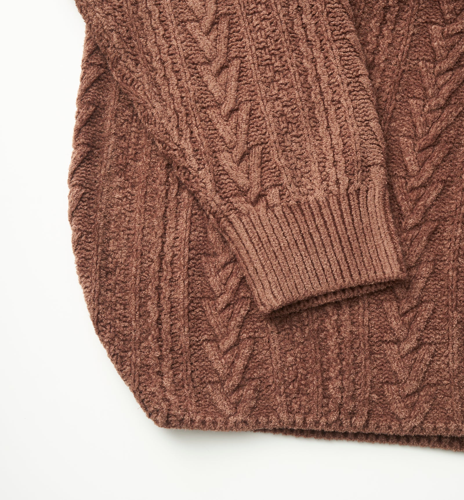 MOLE CABLE TURTLE NECK KNIT – ABYTS