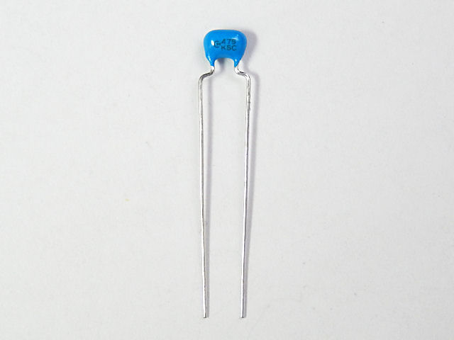 積層セラミックコンデンサー 4.7μF50V X7S 5mm: 受動部品 秋月電子通商