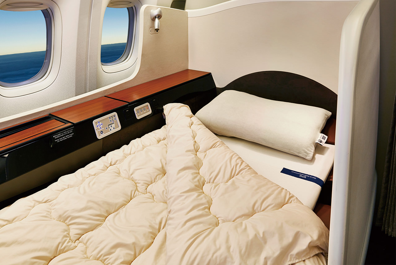 夏も冬も快眠生活。機能性かけ布団エアウィーヴ ハイパーダウン