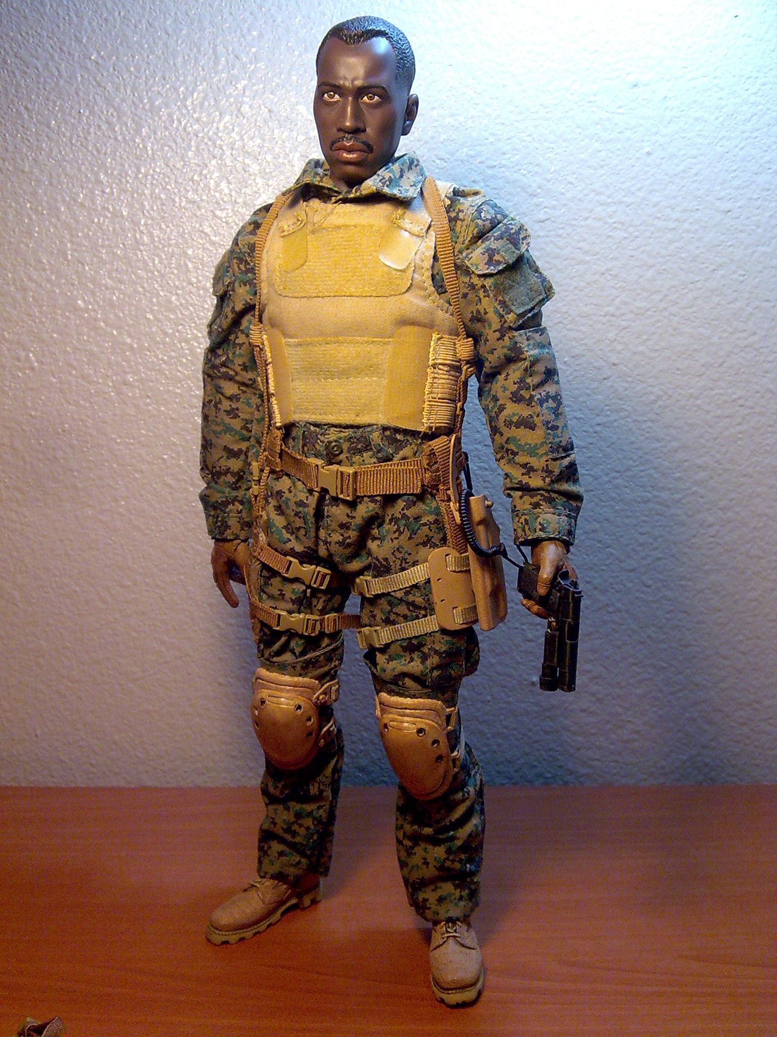 HOT TOYS USMC II MEF – MARPAT – AL'sToys