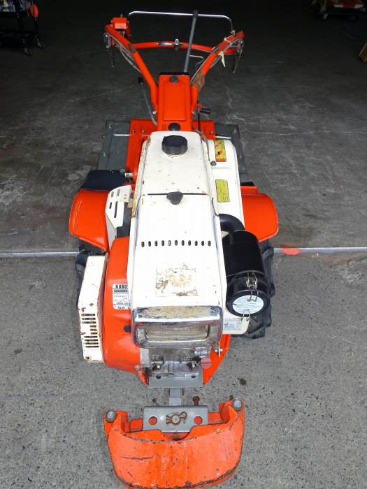安東産業 中古クボタ耕運機 T702－R 北海道旭川市