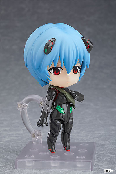 ヱヴァ新劇場版」アスカ、アヤナミレイ（仮称）、マリのプラグスーツ