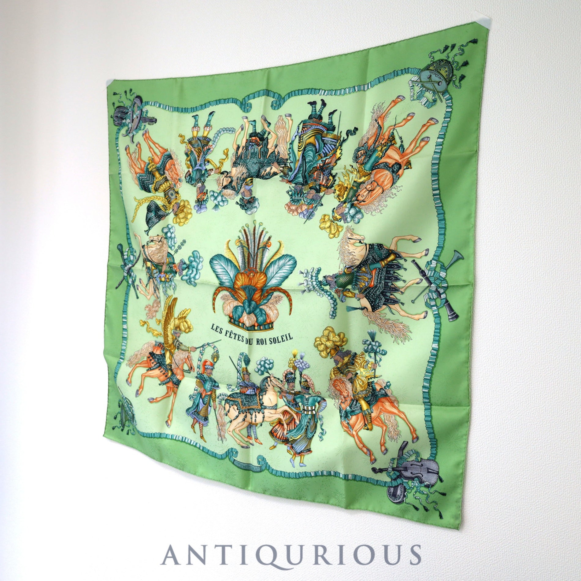 エルメス スカーフ カレ90 太陽王の祝典 SILK100% 箱 冊子 カード