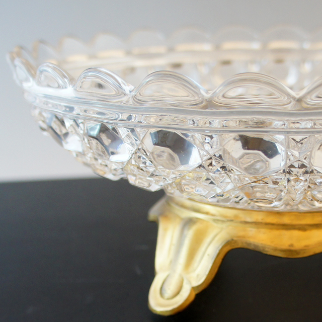 オールドバカラ「ディアマン・ピエーリー DIAMANTS PIERRERIES 脚付大