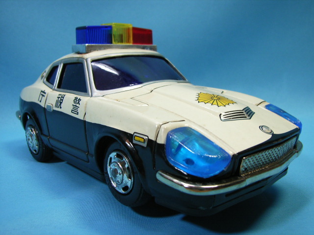 ブリキのパトカー まだまだ、ゼンマイok ブリキのパトカー
