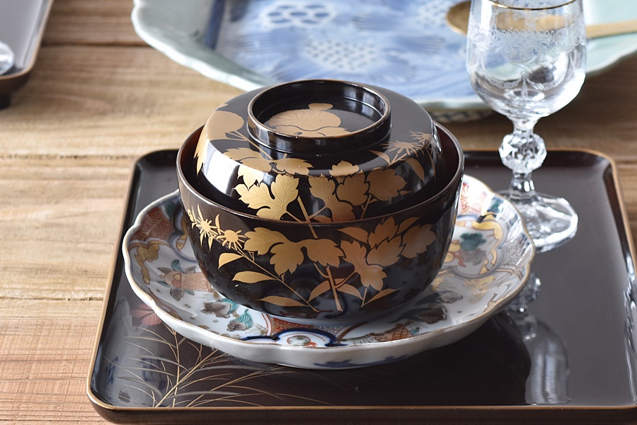 時代漆器 天然木製漆塗 菊金蒔絵 煮物椀 - 生活骨董と古布の