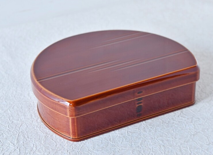 天然木製漆塗 春慶塗 半月弁当箱 - 生活骨董と古布のアンティーク