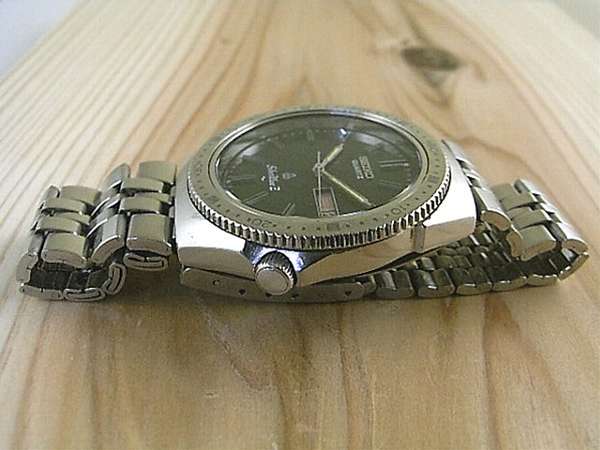 セイコー SEIKO シルバーウェーブ 回転ベゼル 4時位置ねじ込み竜頭