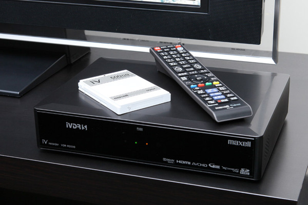 ASCII.jp：W録画ができて低価格 iVハードディスクレコーダー「VDR-R2000」