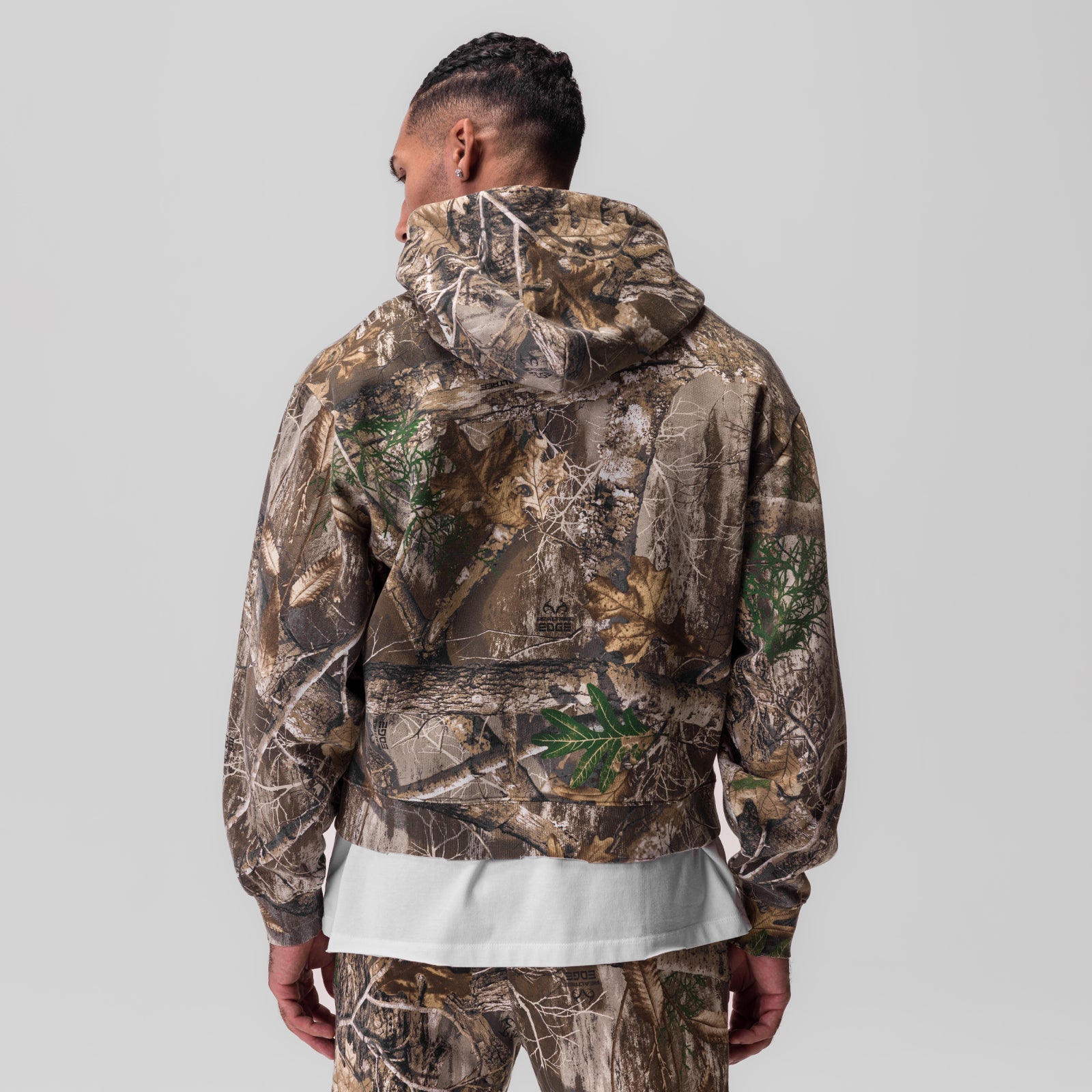 0843. Tech Essential™ Distressed Full Zip Hoodie - Realtree® Camo
