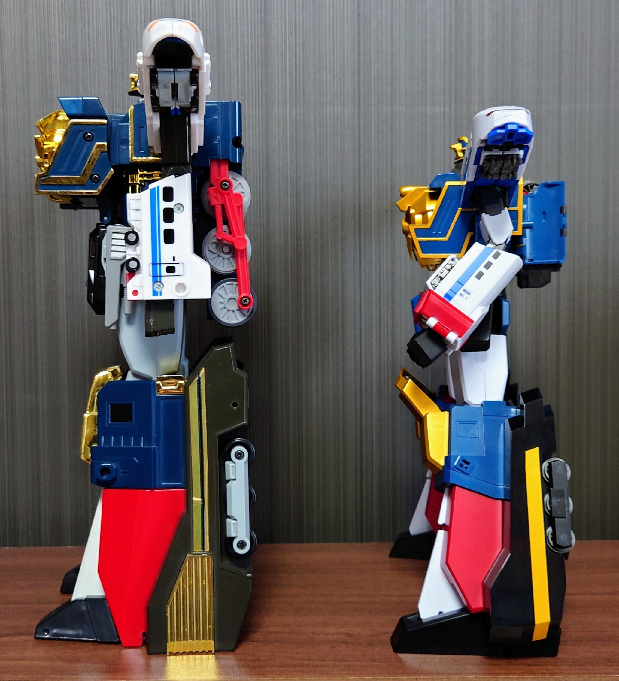 THE合体「マイトガイン」シリーズ3点セット