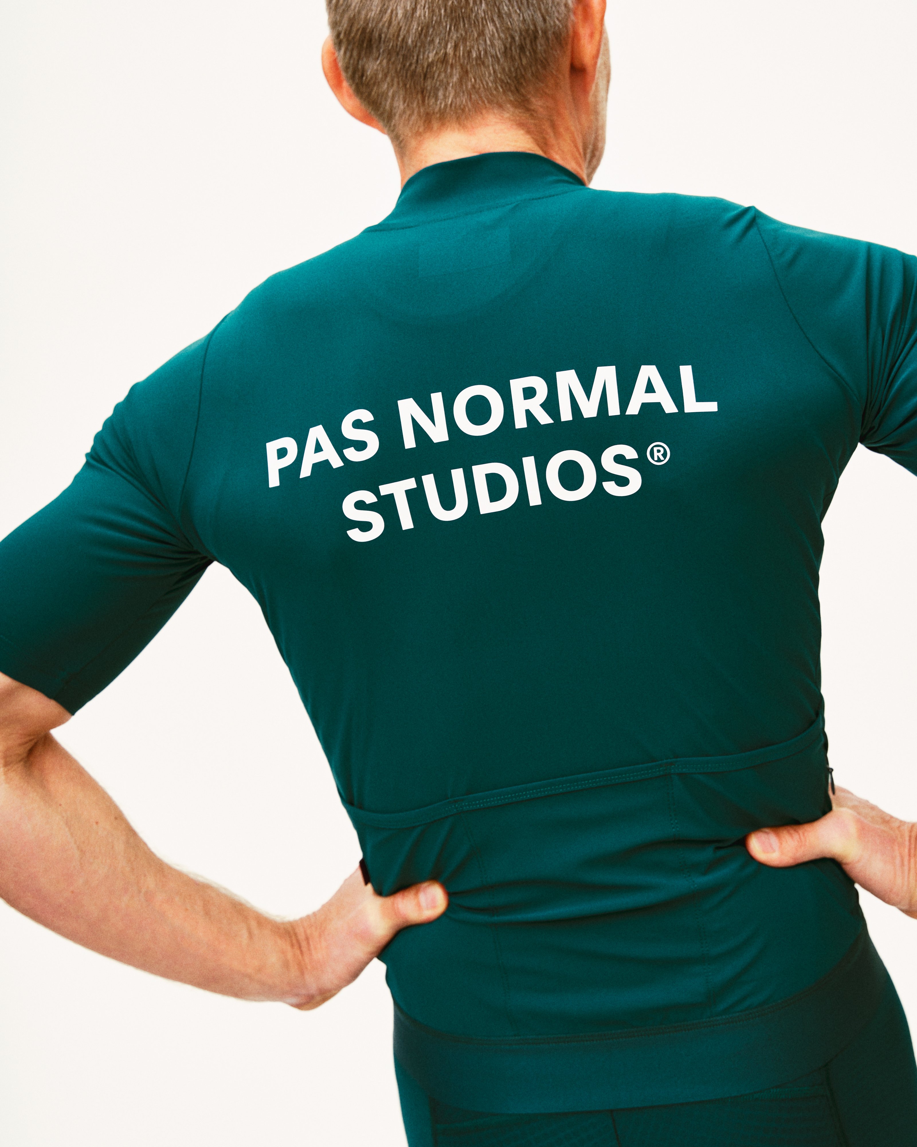 新登場】PAS NORMAL STUDIOS SS25コレクション登場（Essentialシリーズ