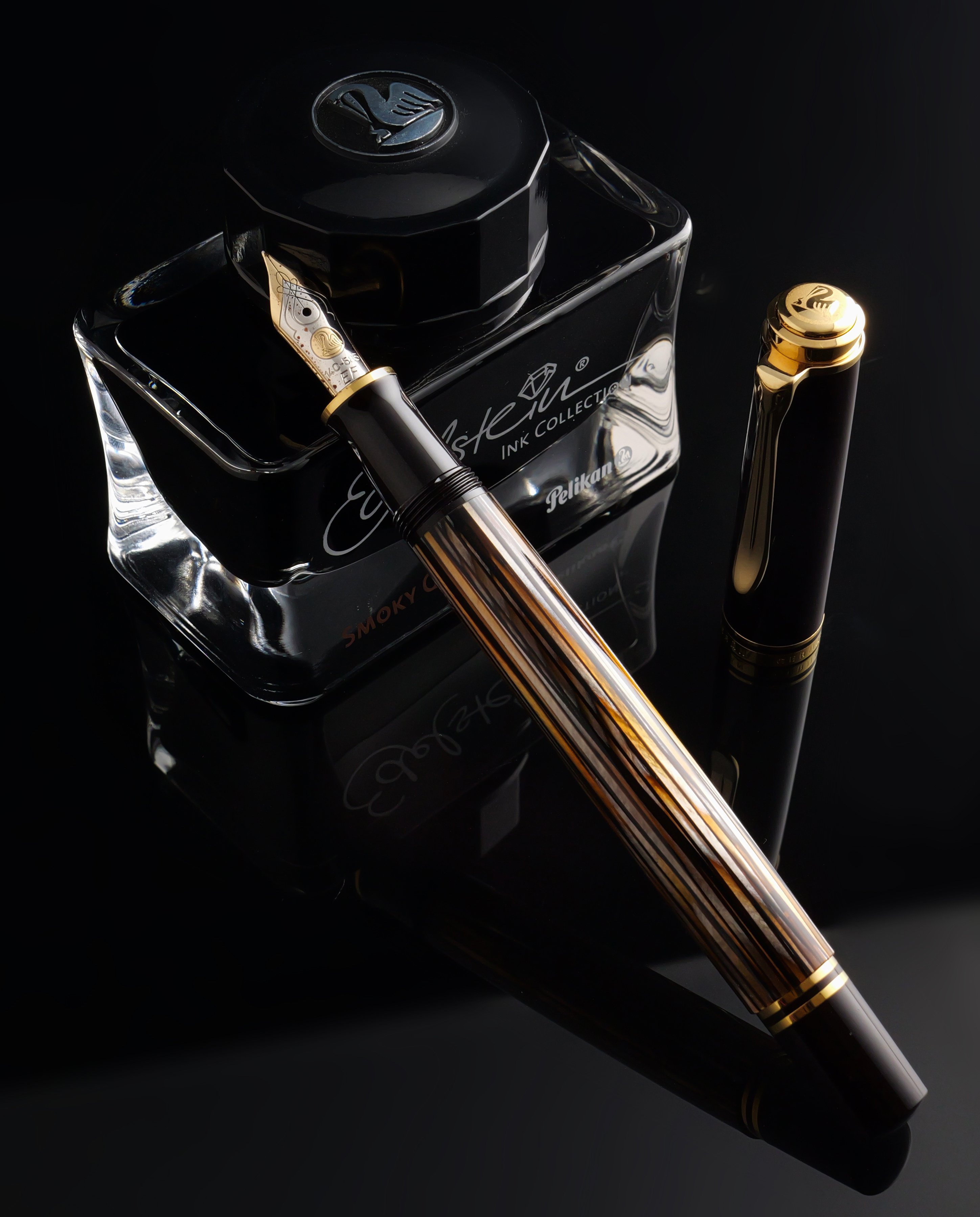 琥珀に揺れる静謐の輝き：Pelikan Souverän M400 Tortoiseshell-Brown
