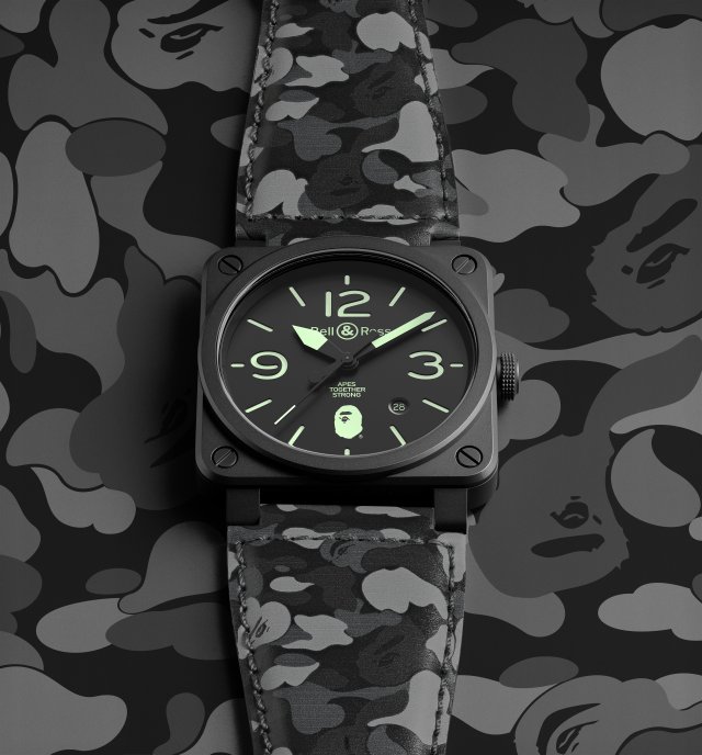 Bell & Rossが日本のファッションブランド、A BATHING APEと