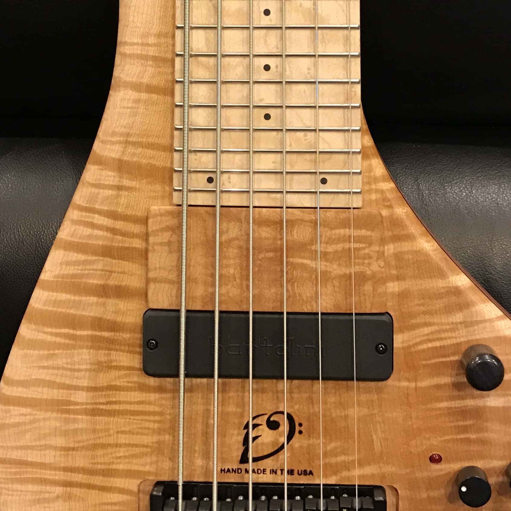 Wingbass Classic of Wing Instruments