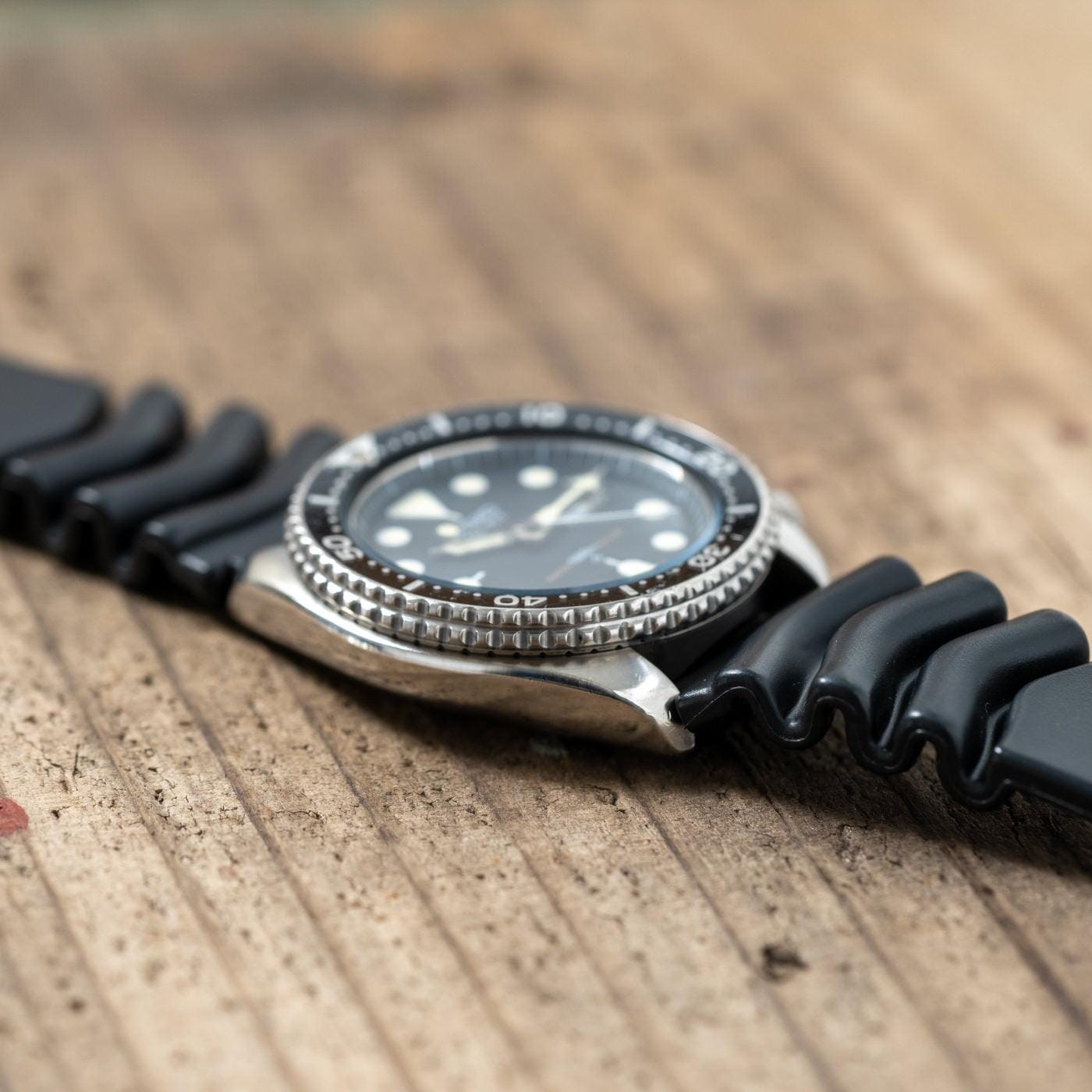 SEIKO 150m Diver 7548-7000 Black | ARBITRO