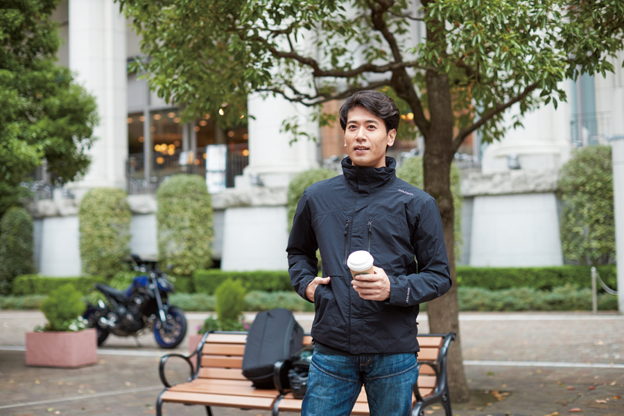 GOLDWIN”最高峰の防水透湿性素材ゴアテックスを用いた高機能ウエア