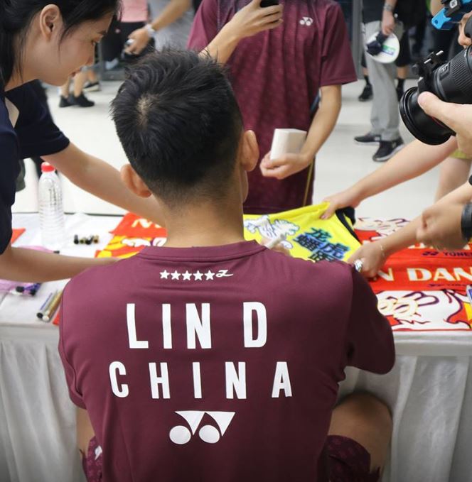 YONEX バドミントン限定ウェア、2018年9月上旬に発売・販売です