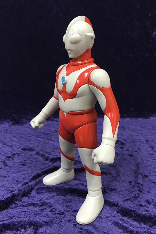 ART STOME 楳図かずお版 ウルトラマンソフビシリーズ レトロver. 青