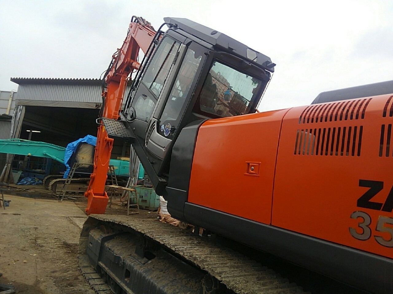 K37149】ZX350LCK-3 3段ロング | 油圧ショベル | 株式会社アタッチリンク