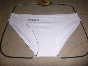 競パン アリーナのYahoo!オークション(旧ヤフオク!)の相場・価格を見る