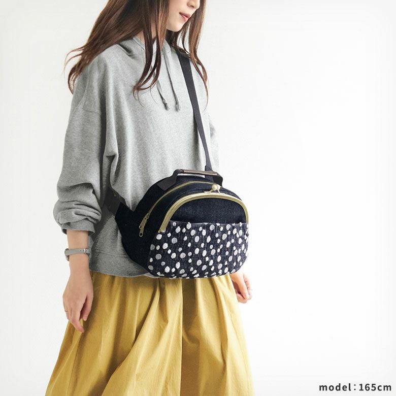 在庫商品】がま口ポシェット型ボディバッグ【デニムジャガード