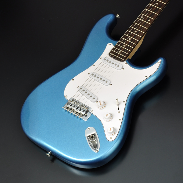 BST-1R/PTL-SOB (Bacchus / バッカス) エレキギター ストラトタイプ