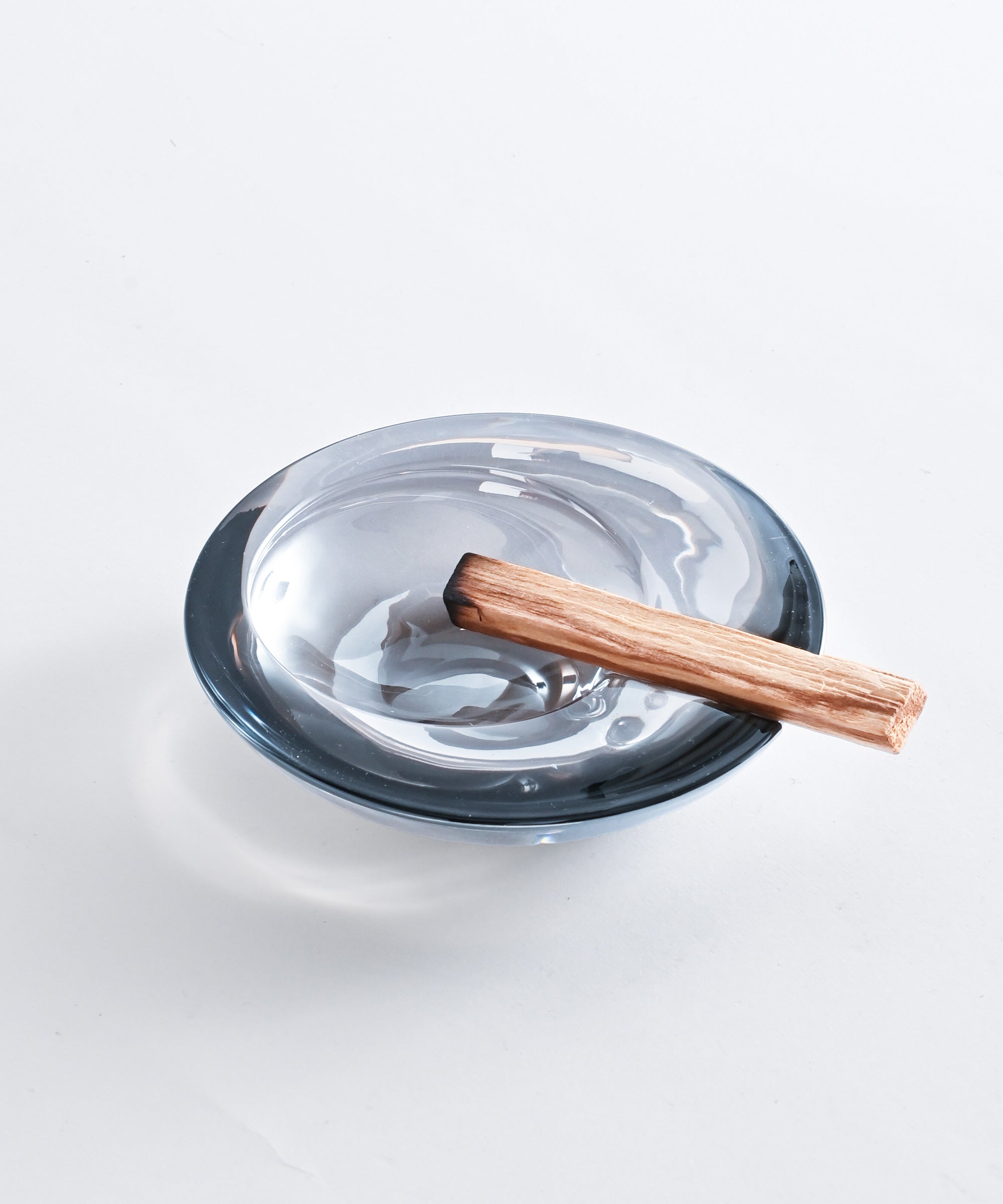 GLASS ASHTRAY グラスアッシュトレイ S – BASIC AND ACCENT ONLINE STORE