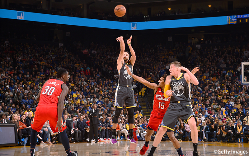 この一足～バッシュへのこだわり】岸本隆一「アンダーアーマーの顔で