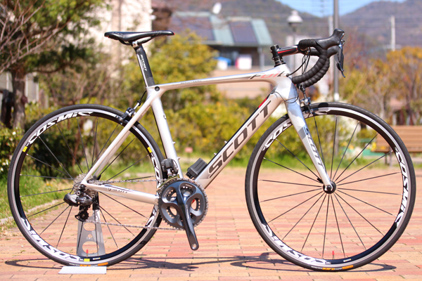 買取で入荷 SCOTT（スコット）FOIL15 （フォイル15）アルテグラDi2仕様