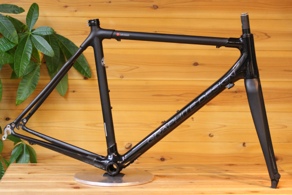 買い取りで入荷！ GRAPHITE DESIGN（グラファイトデザイン）METEOR