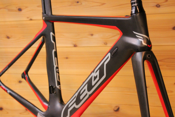 買取で入荷！ FELT（フェルト）AR5 カーボン エアロ フレームセット