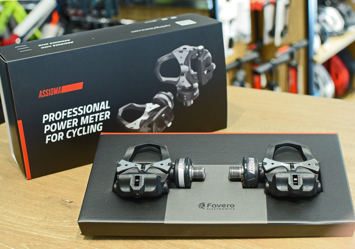 充電可能なペダル式パワーメーターFavero Assioma（ファベロ・アシオマ