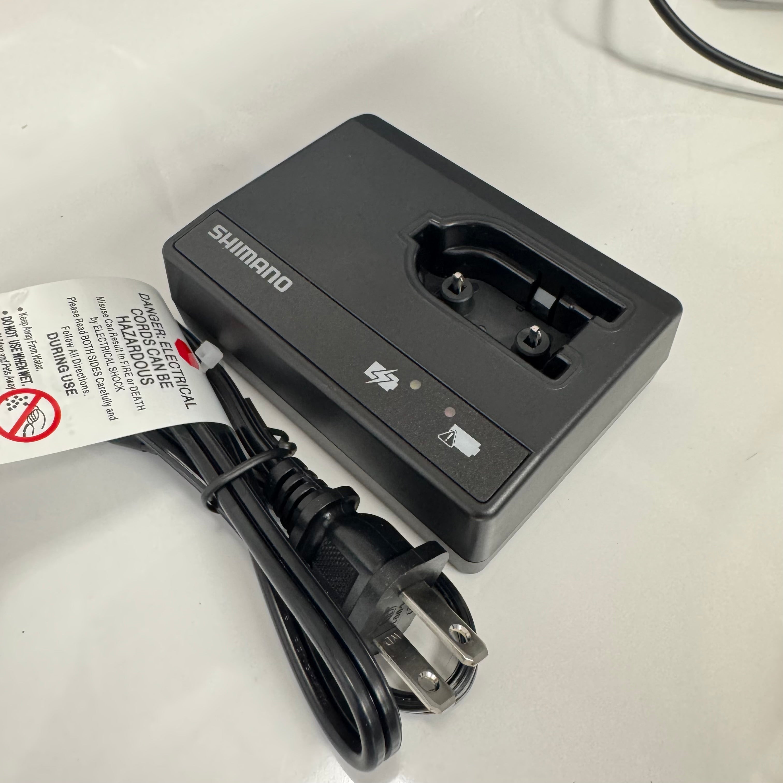 Shimano SM-BCR1 Battery Charger & Cable for SM-BTR1 Battery Dura