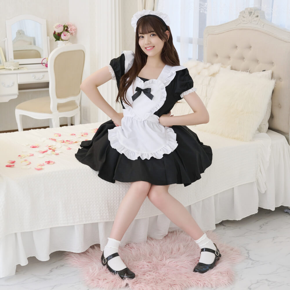 選べる3色!ハート型エプロンのメイドコスチューム | BODYLINE & LunaBelle