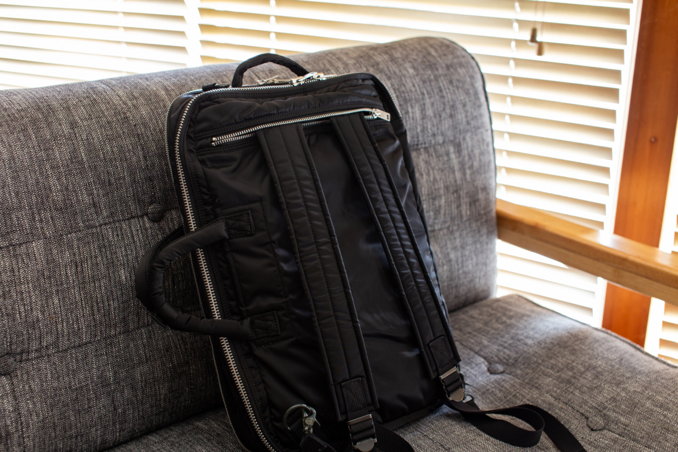 ポーター愛用レビュー｜二層式タンカー3WAYブリーフケース | 僕と写真