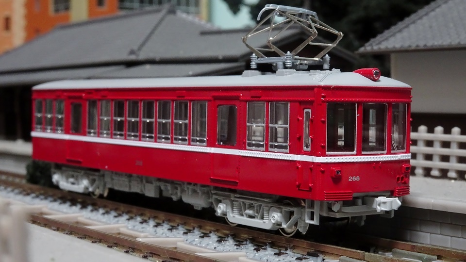 ASSYパーツで京急230形を堂々6両の「海水浴特急」を再現！できるよう