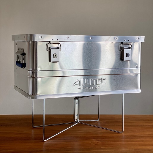 美しき構造体：wanderout UNIVERSAL STAND（ユニバーサル スタンド