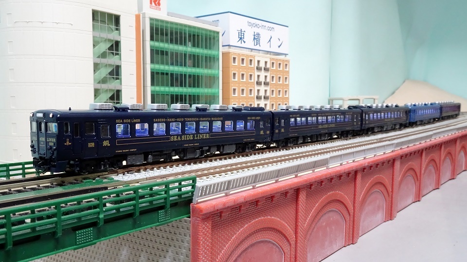 キハ58系 快速シーサイドライナー 紺色編成！！ - ビスタ模型鉄道