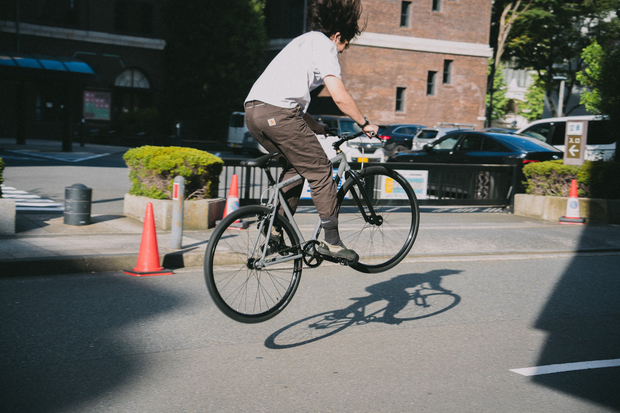 このピストを、遊び尽くせるか。 | ブローチャーズ - BROTURES ONLINE