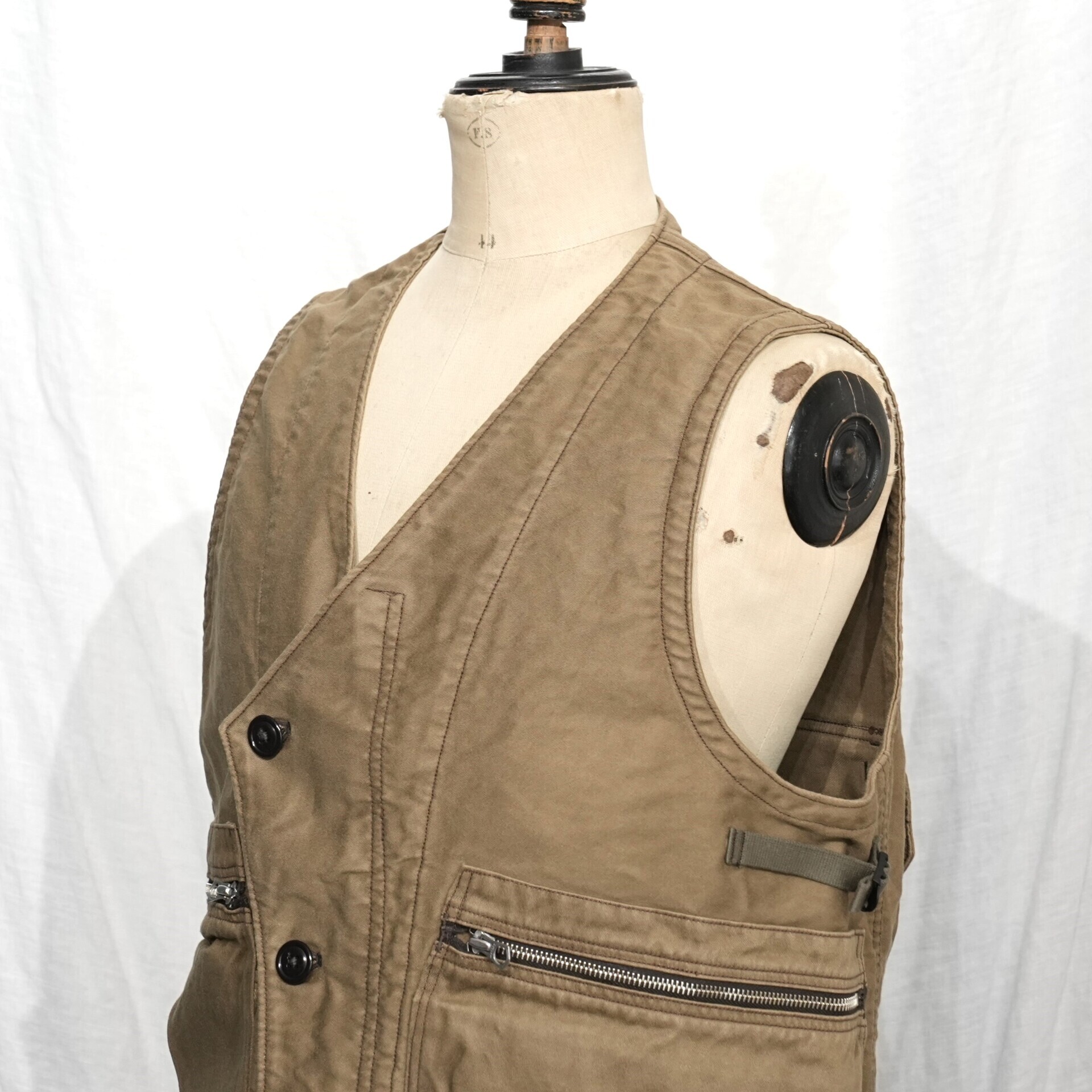 フリーホイーラーズ スピード エンジニア スリーブレス コート