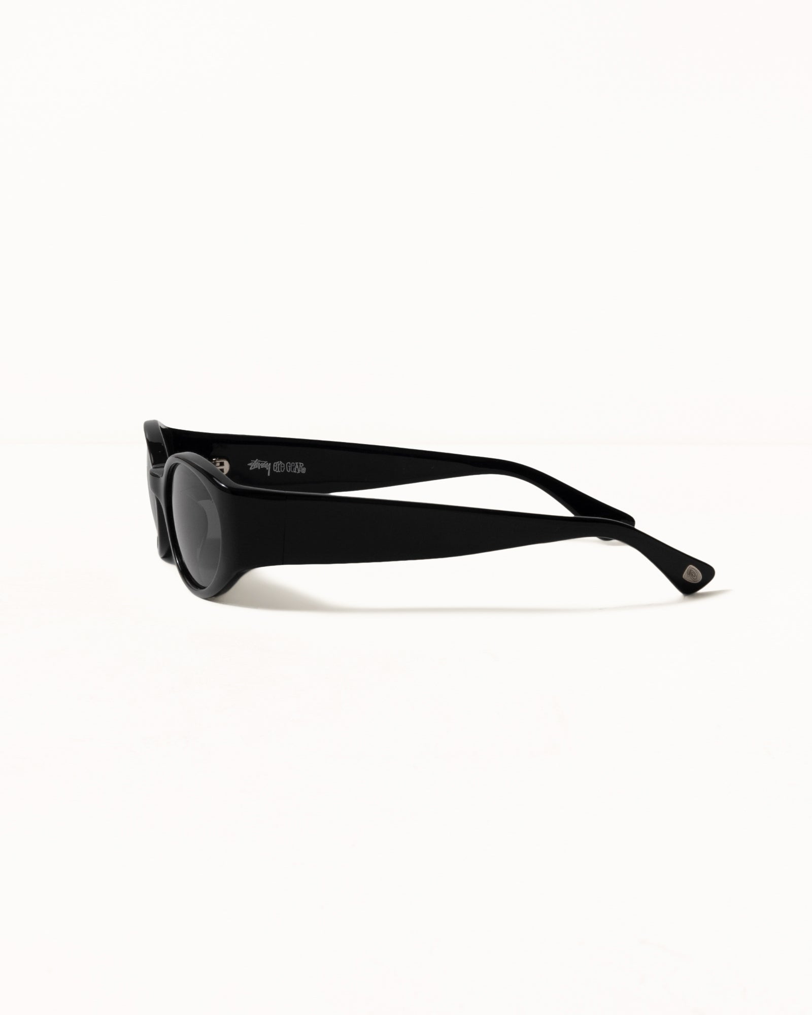 Luna Sunglasses – Black / Black Lens | Accessories | Stüssy Canada